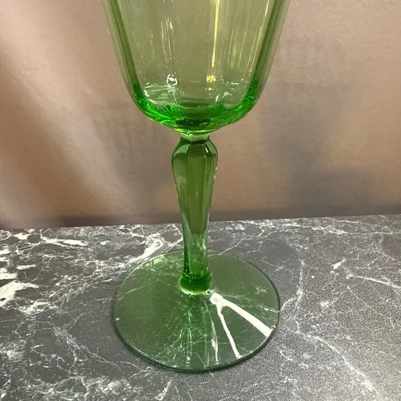 Fostoria Versailles 2 LIQUOR COCKTAIL Glass 5" And 3 Wine Glass 7” Lot Glow Gla - Picture 4 of 12